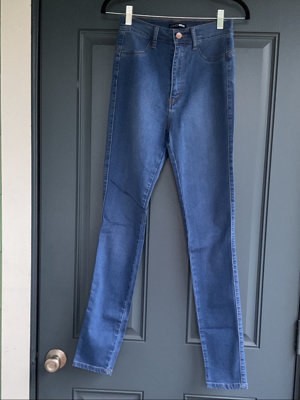 Fashion Nova Skinny Jeans in Dark Blue Wash, Size 9